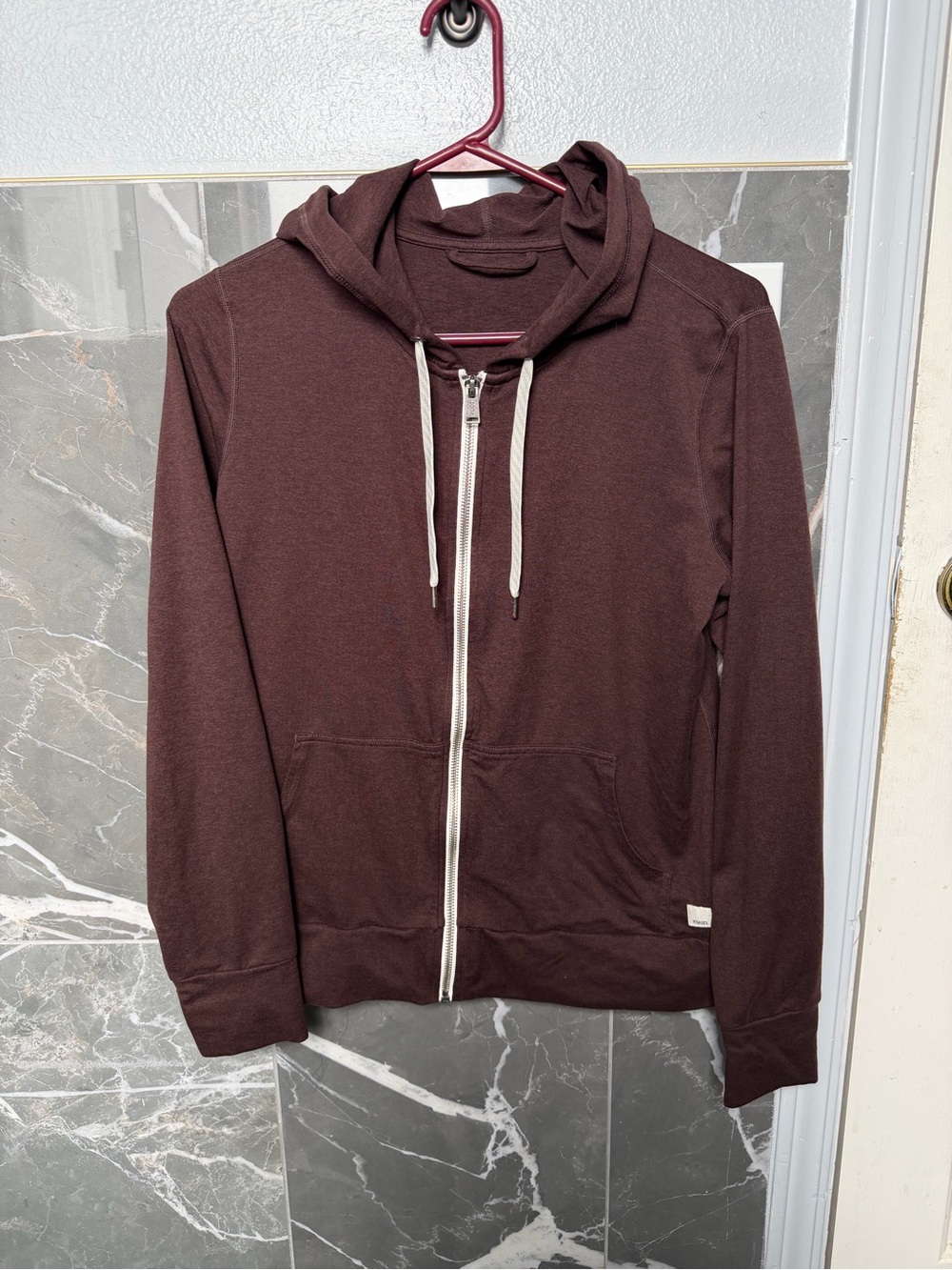 Vuori halo performance hoodie